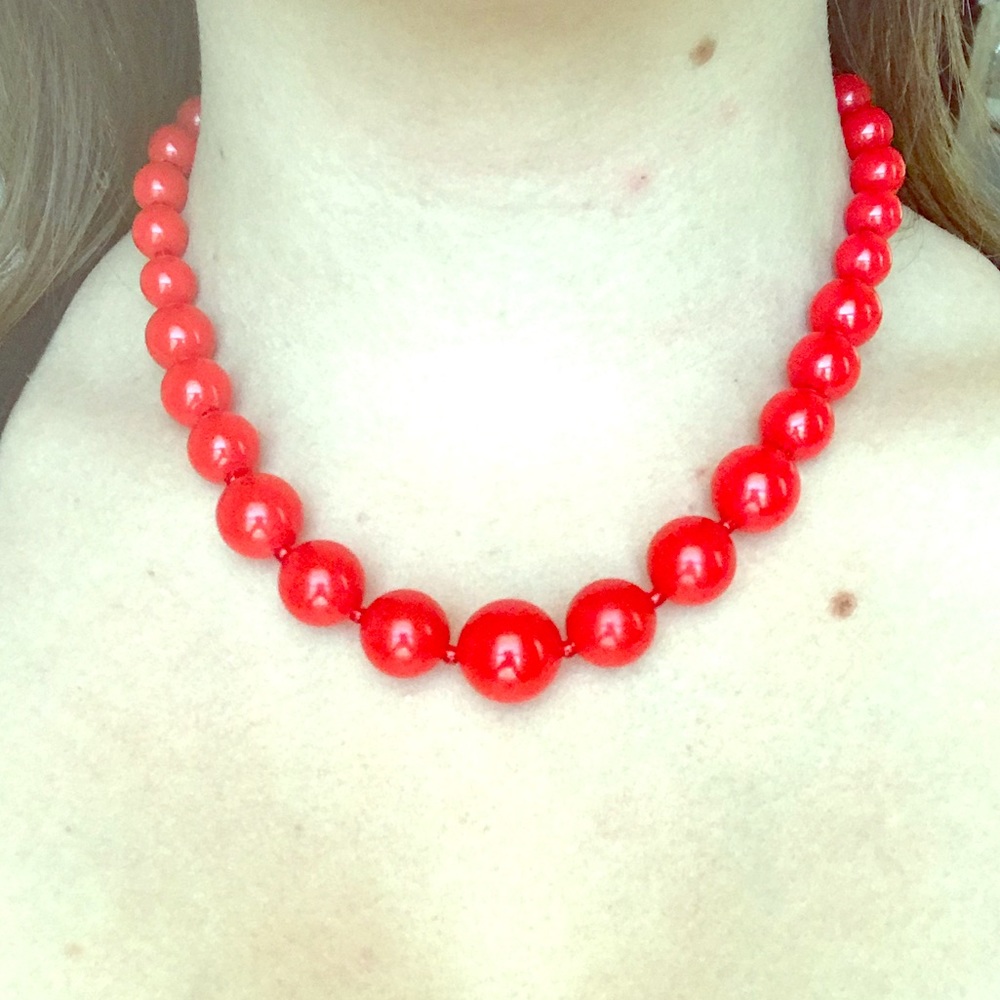 Vintage red beaded necklace